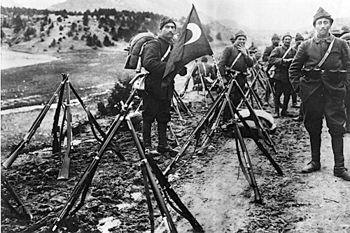 Gallipoli-Turkish-troops